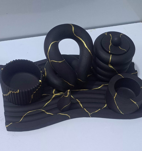 ست آرایشی رگه دار